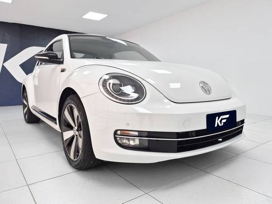 VOLKSWAGEN FUSCA 2.0 TSI 16V R-LINE GASOLINA 2P AUTOMÁTICO VOLKSWAGEN FUSCA 2.0 TSI 16V R-LINE GASOLINA 2P AUTOMÁTICO
